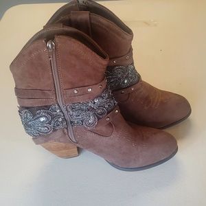 Not Rated Brand Boots